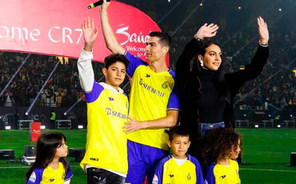 Ronaldo Jr. Takes His First Steps at Al Nassr: Following in His Father’s Footsteps
